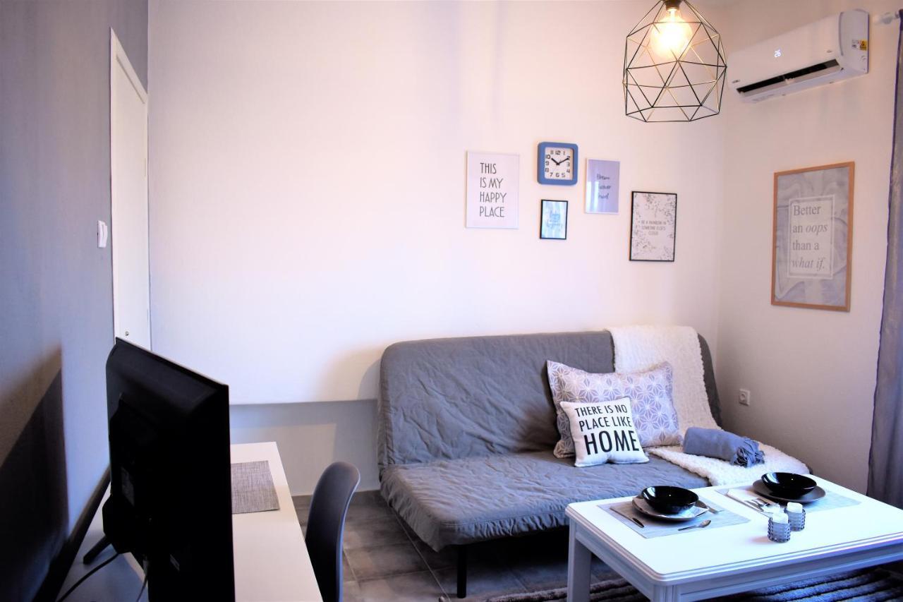 Ferienwohnung Cozy&Modern Komotini Exterior foto